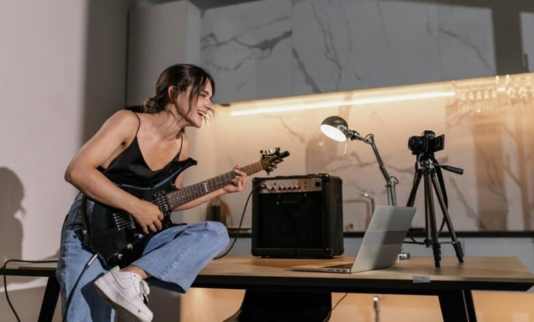 amplify online pulse prism