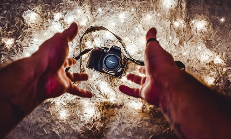 capture reach prism lens